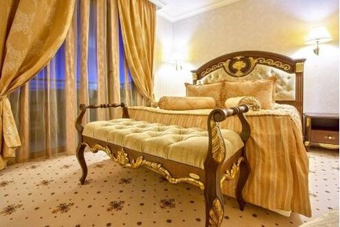 СПА в ХИСАРЯ, в класния хотел Клуб Централ 4*: Нощувка със закуска + WELLNESS пакет само за 42 лв. на Човек + Дете до 11.99 г БЕЗПЛАТНО!